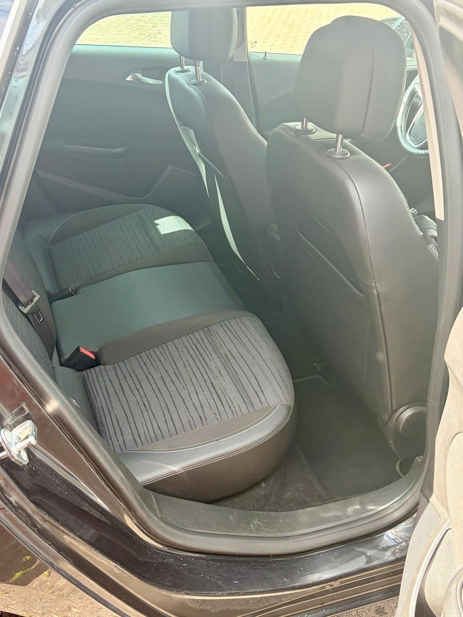 Opel Astra 2015 — photo 5