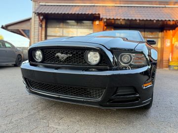 Ford Mustang - 7