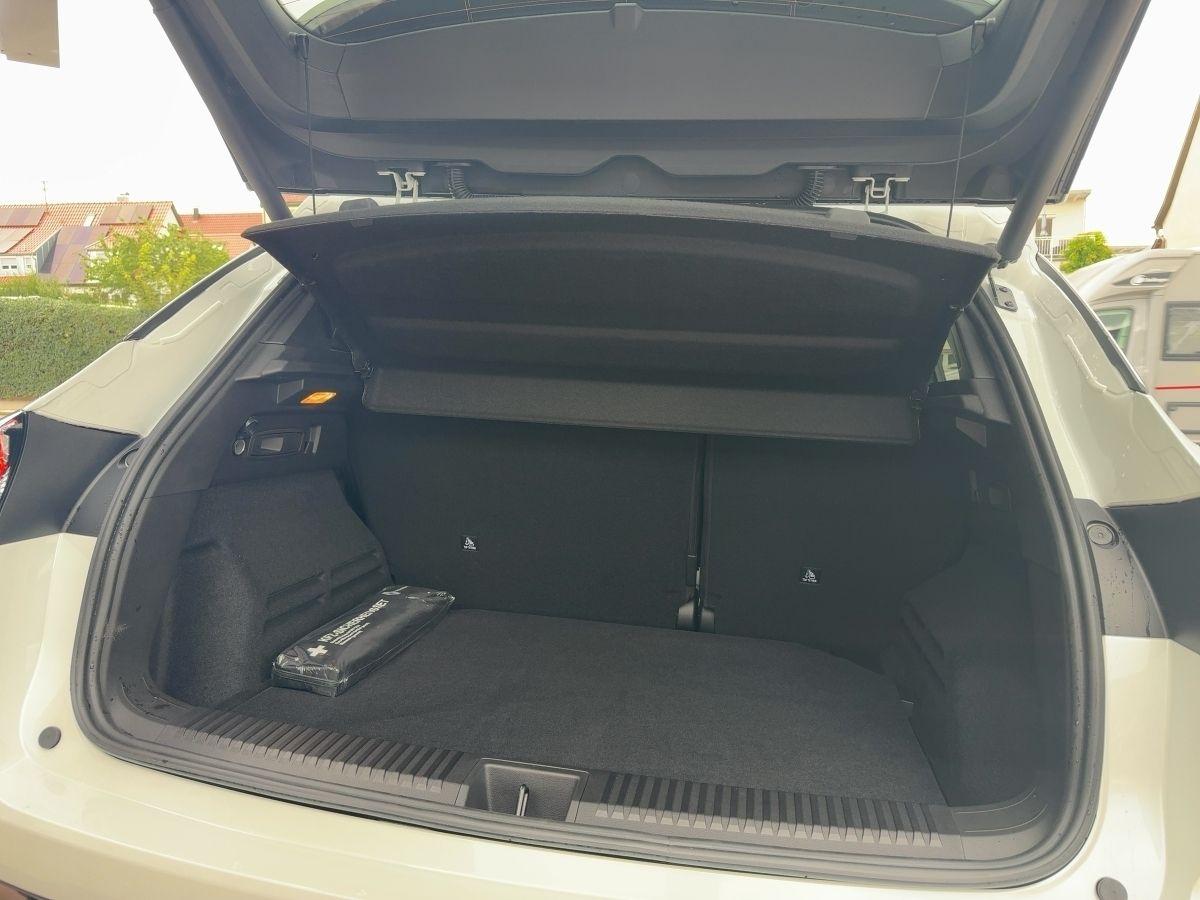 Fahrzeugabbildung Renault Austral Techno 160 Aut. el. Heckkl. GJR