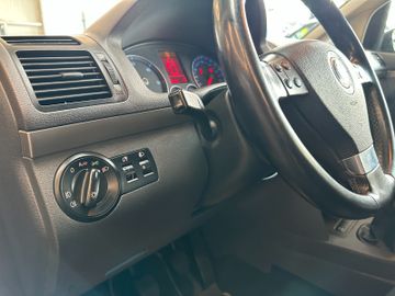 MYAUTOCENTER – Gebraucht- und Jahreswagen mit Werkstattservice in Pfaffenhofen Volkswagen Touran United *Navi*Sitzh*TÜV 0527*