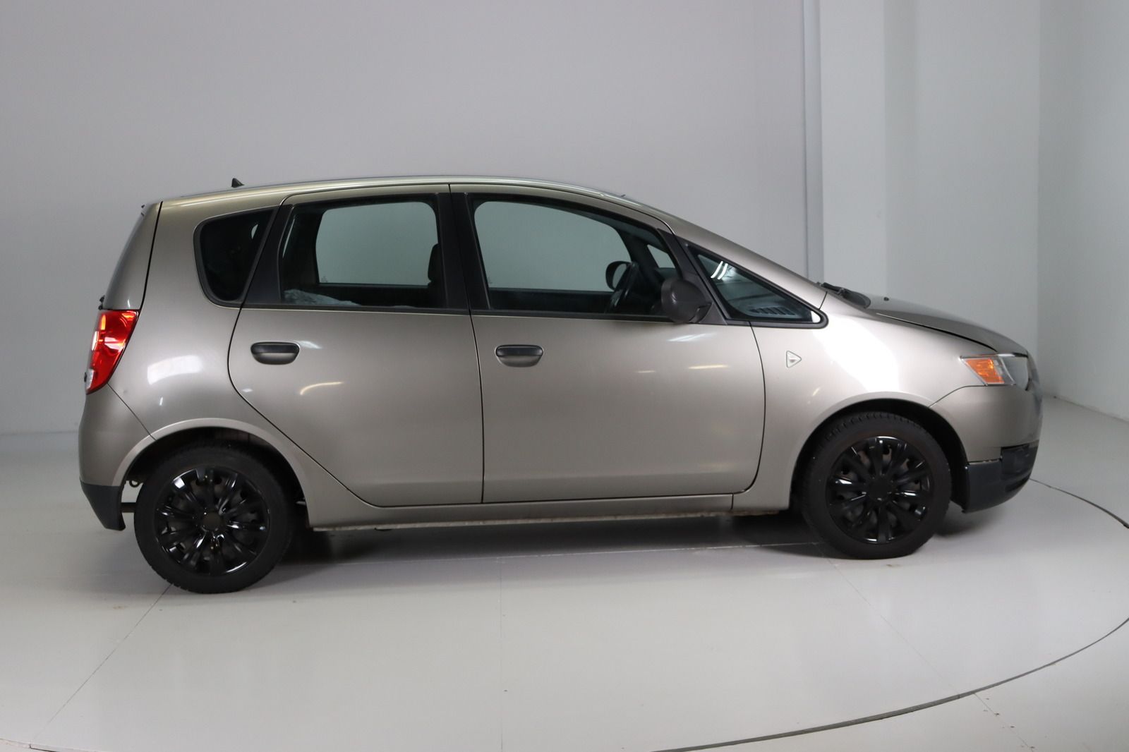 Fahrzeugabbildung Mitsubishi Colt 1.1 wenig Km * HU/AU bis 03.25