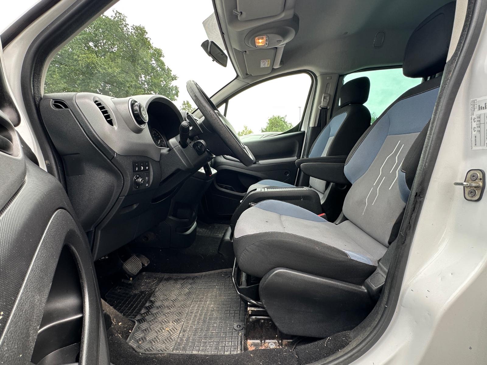 Peugeot Partner Tepee Active Automatik*Klima*Temp*PDC*AH