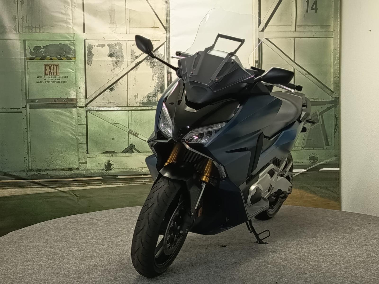 Honda Forza 750 DCT