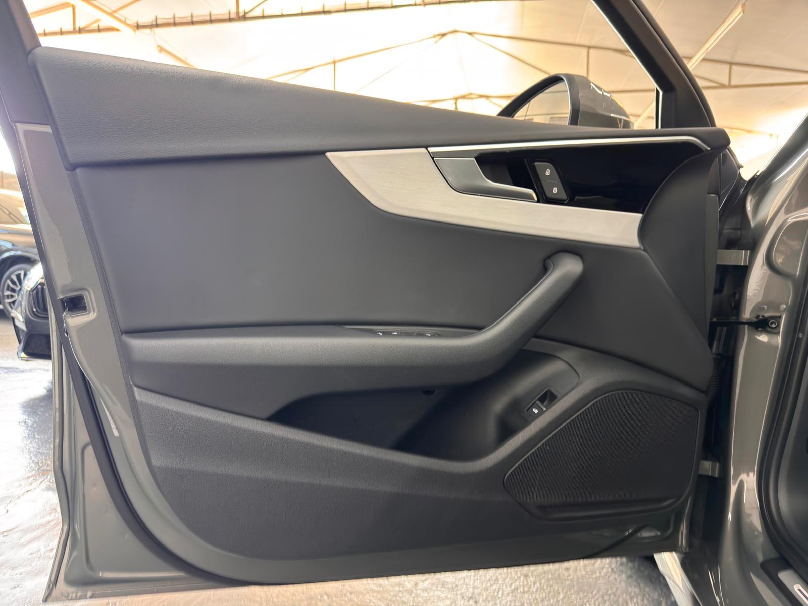 Audi A4 Avant 40 TDI 3XS line PANO/DAB/APS Plus/, миниатюра 15