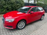 Audi A3 SPORTBACK 1.6 TDI S TRONIC|NAVIGATION|ACC - Audi A3 mit Diesel-Antrieb: 1.6