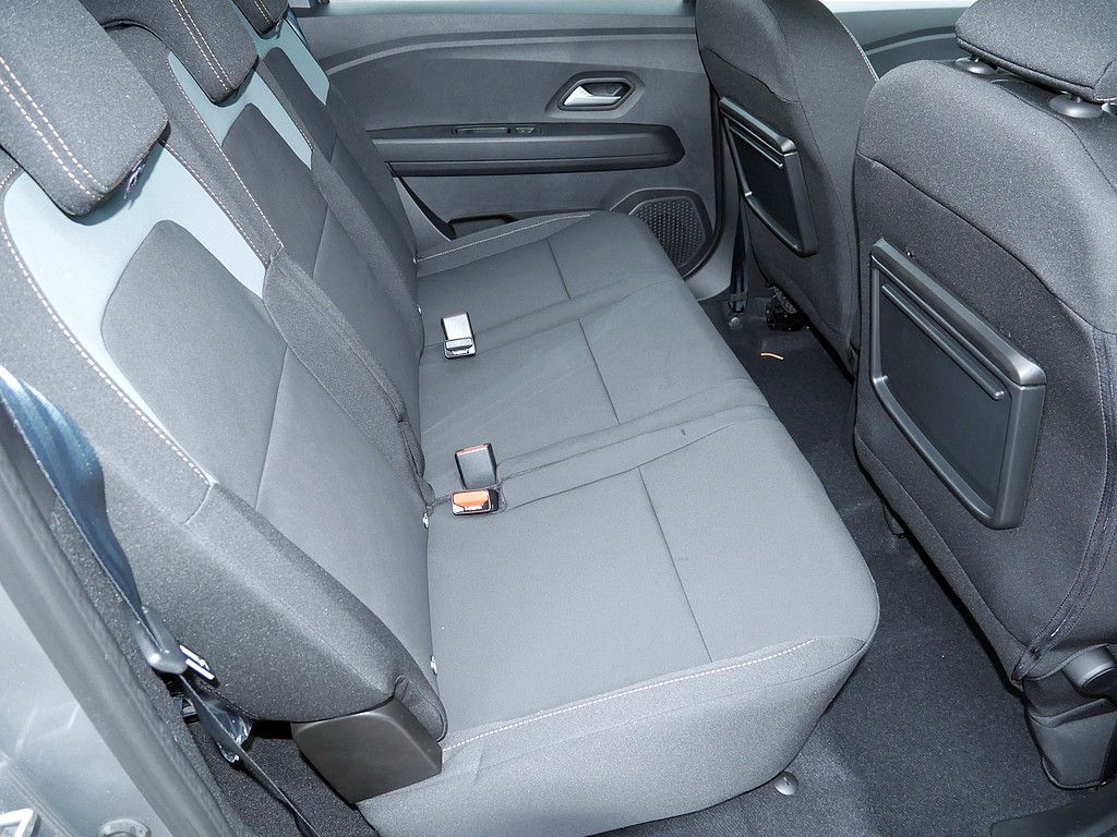 Fahrzeugabbildung Dacia Jogger Extreme TCe 110 FACELIFT 2026!!! 7-SITZER