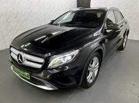 Mercedes-Benz GLA 180 AHK+Bi-Xenon+Ambiente+Navi+Spur-Assist