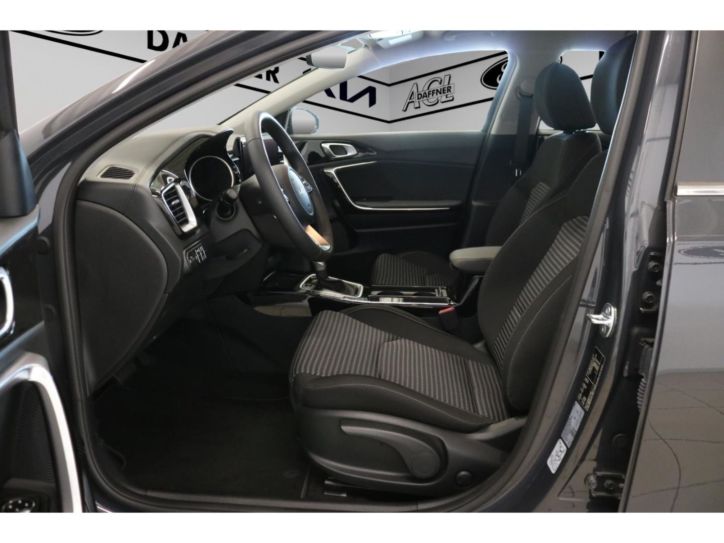 Fahrzeugabbildung Kia Ceed_sw Spirit 1.5 Alu JBL Sound Navi ACC LED
