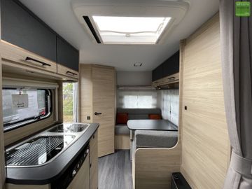 Sterckeman, Easy 390 CP Comfort Bugfenster 1300 kg, Wohnwagen Sterckeman, Easy 390 CP Comfort Bugfenster 1300 kg, Wohnwagen