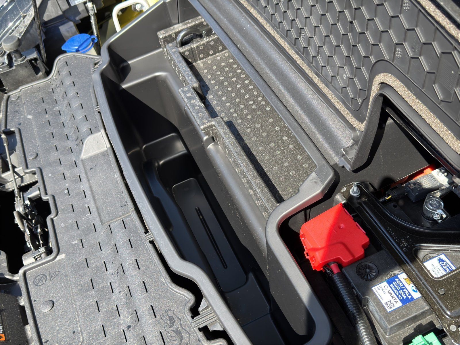 Fahrzeugabbildung Ford Puma Gen-E eMotor 124 kW FWD #Winterpaket