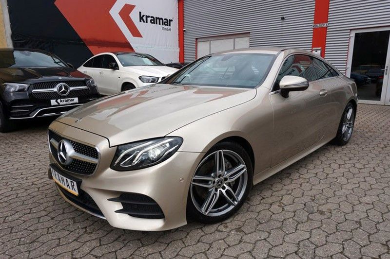 Mercedes-Benz E 220