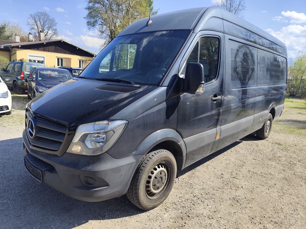 Image of Mercedes-Benz Sprinter