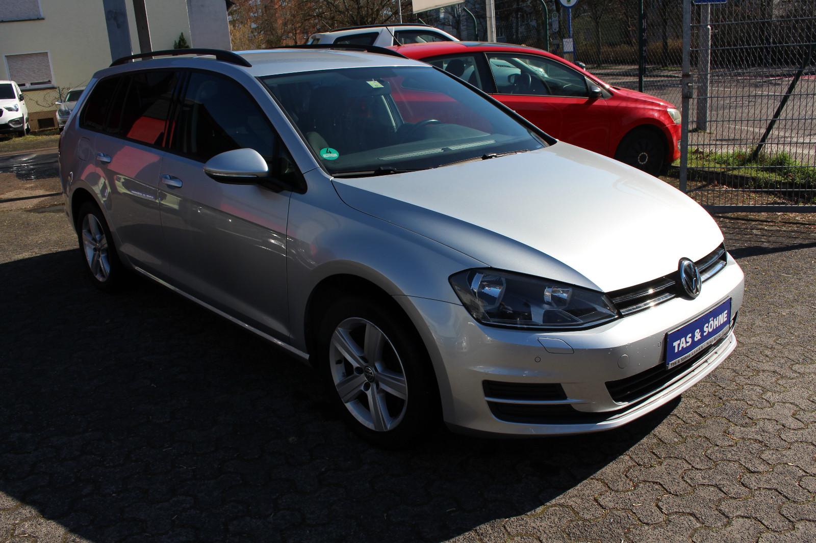 Volkswagen Golf VII Variant Comfortline BMT