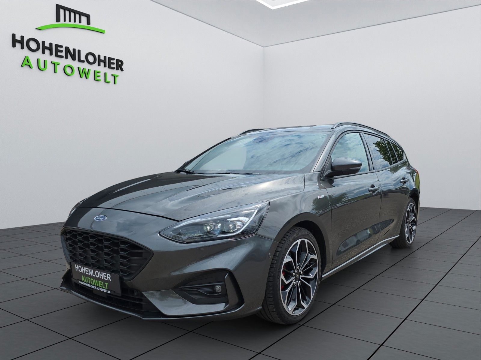 Gebrauchtwagen Ford Focus Focus Turnier ST-Line *LED *ACC *PDC *RFK in Ilshofen