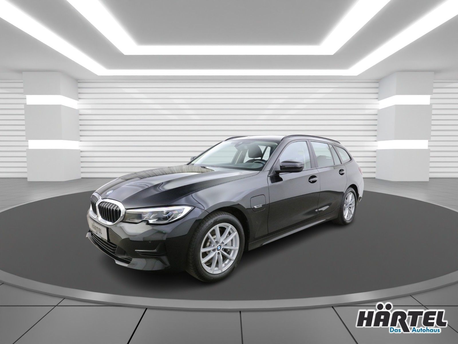 BMW 330E Touring ADVANTAGE STEPTRONIC 11,1 KWH HUD imagem 2