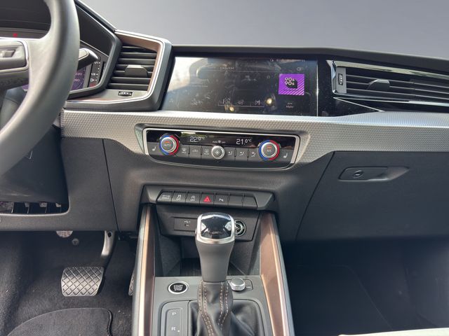 A1 Sportback 35 1.5 TFSI S line S tronic SHZ LED
