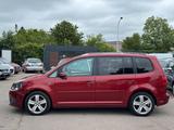 Volkswagen Touran Cup BMT 1.6l Pano/PDC/SHZ/HU neu - rote Volkswagen Touran