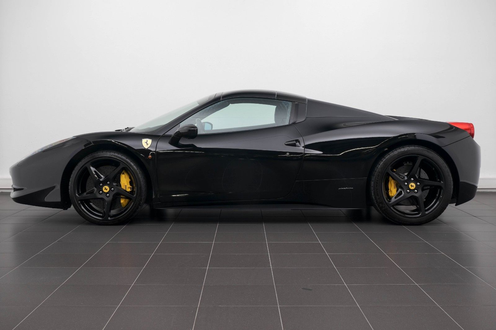 Fahrzeugabbildung Ferrari 458 Spider  TECH/OPT TOP