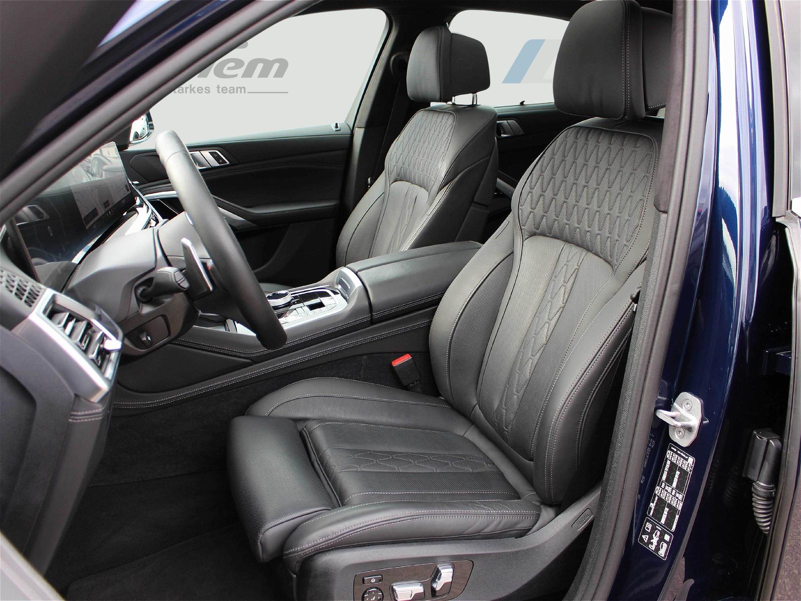 BMW X6 M60i xDrive M Sport PANO AHK SITZBELÜF SKY LO