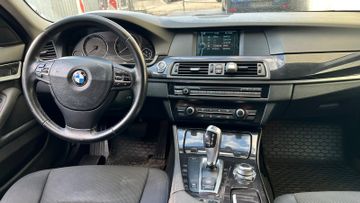 BMW 520 - 12