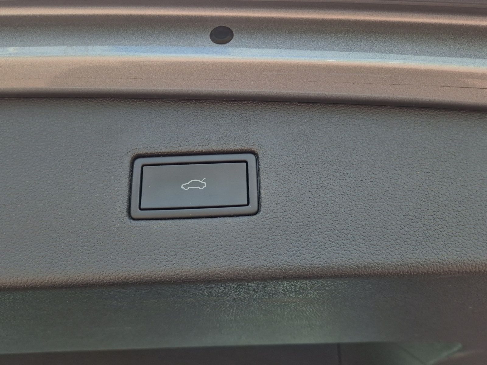 Fahrzeugabbildung Volkswagen Tiguan Allspace TSI Elegance DSG 4M Matrix Navi
