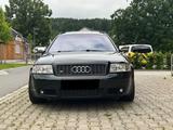 Audi S6 4.2 tiptronic quattro Avant - - Audi S6 mit Benzin-Antrieb: Kombi, 4.2