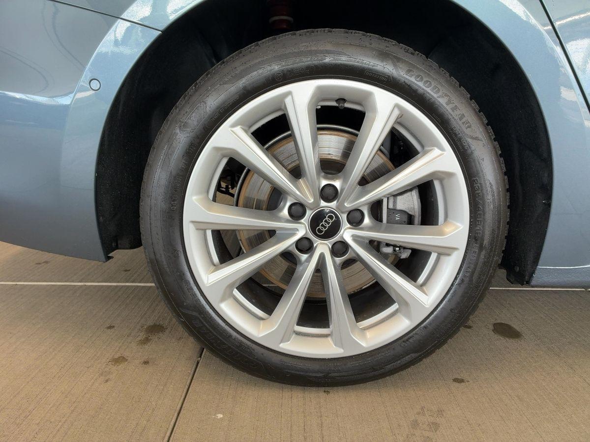 Audi A5 Avant TDI quattro S tronic LED Navi Panorama 