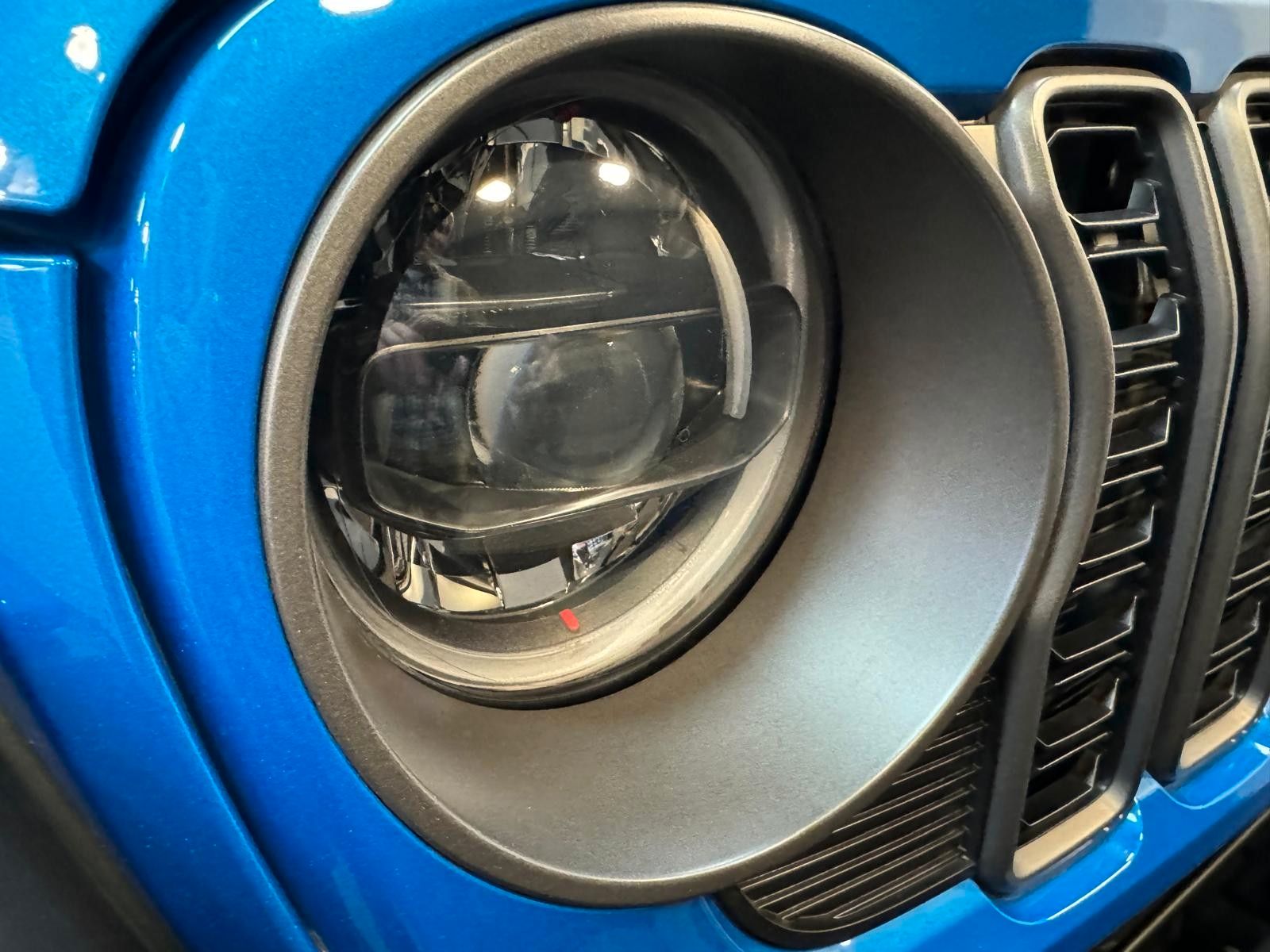 Fahrzeugabbildung Jeep RUBICON 392-6.4L HEMI V8-RECON 35"-STEEL BUMPER