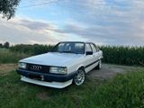 Audi 80 Bj 1985 Automatik - Audi 80 mit Benzin-Antrieb: Limousine, B1
