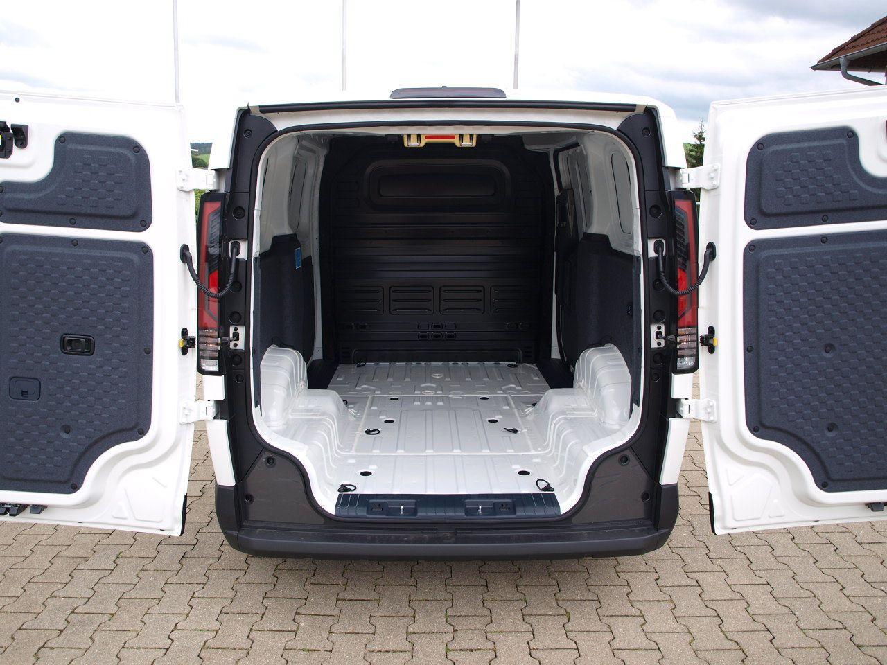 Kia PV5 Cargo L2H1 120 kW Elite AW WP 360°