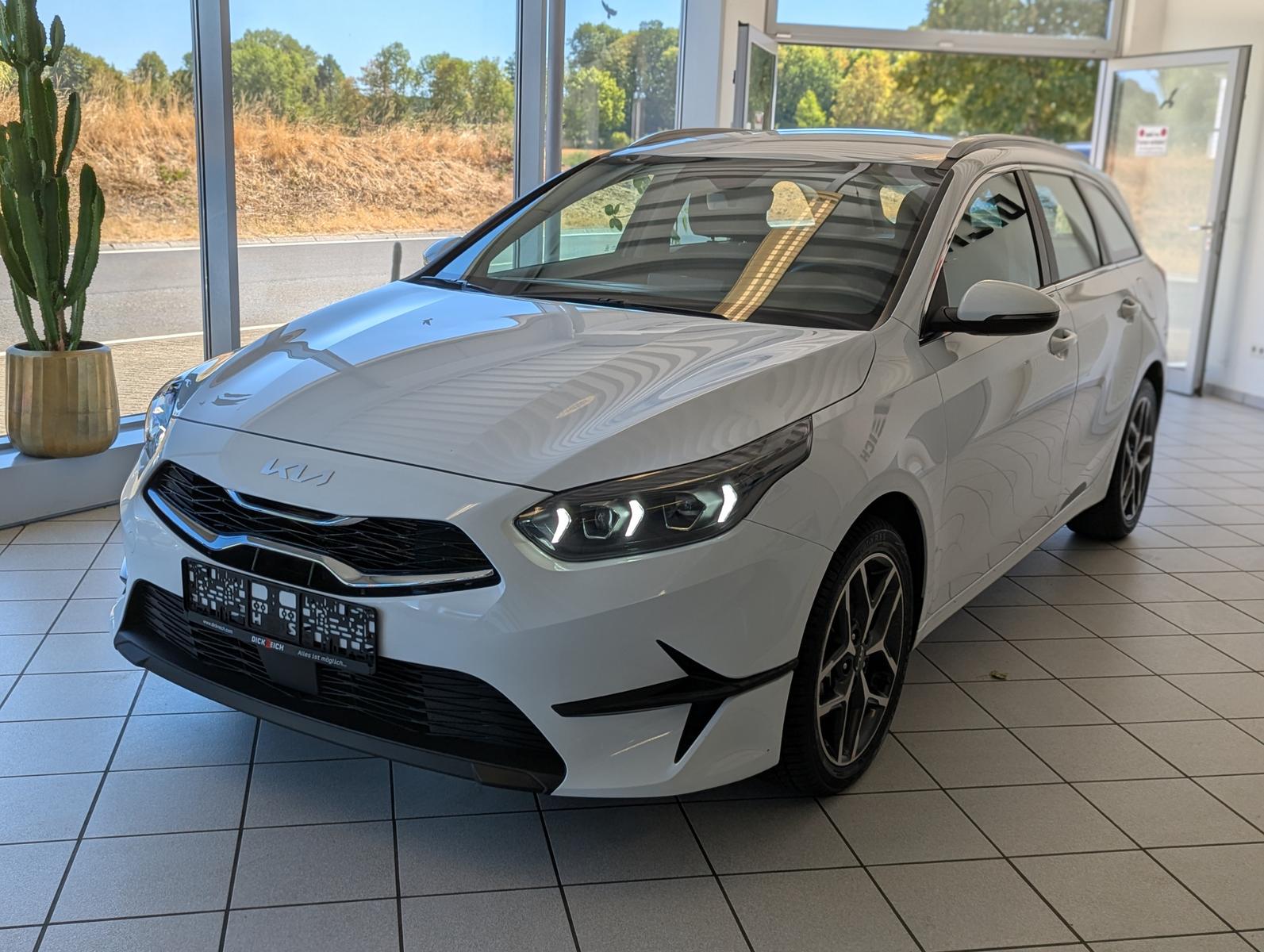 Kia cee'd Sportswagon 1.5 DCT Spirit LED JBL Cam 7J