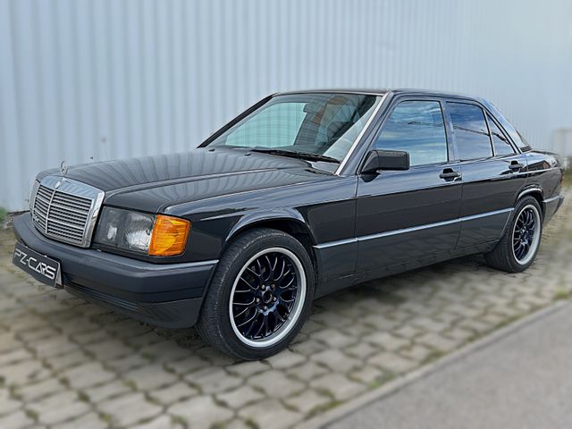 Mercedes-Benz 190 E Babybenz Radio Schiebedach TÜV Neu k. Rost