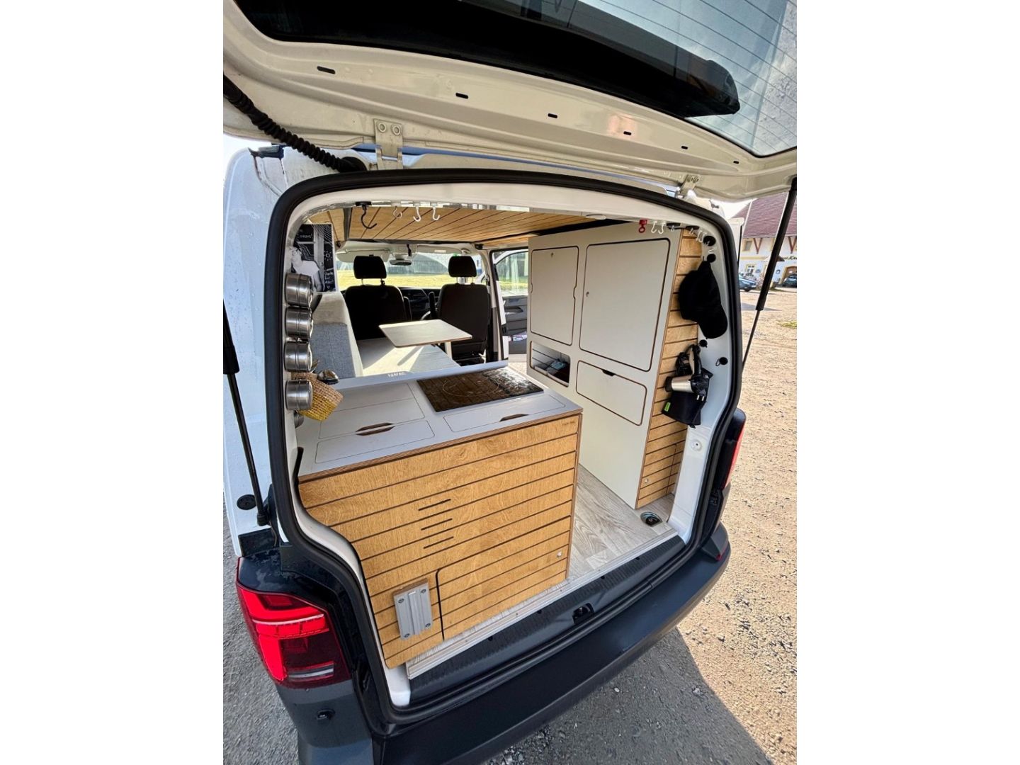 T6.1 Transporter VANING-UMBAU *Camper-Van*