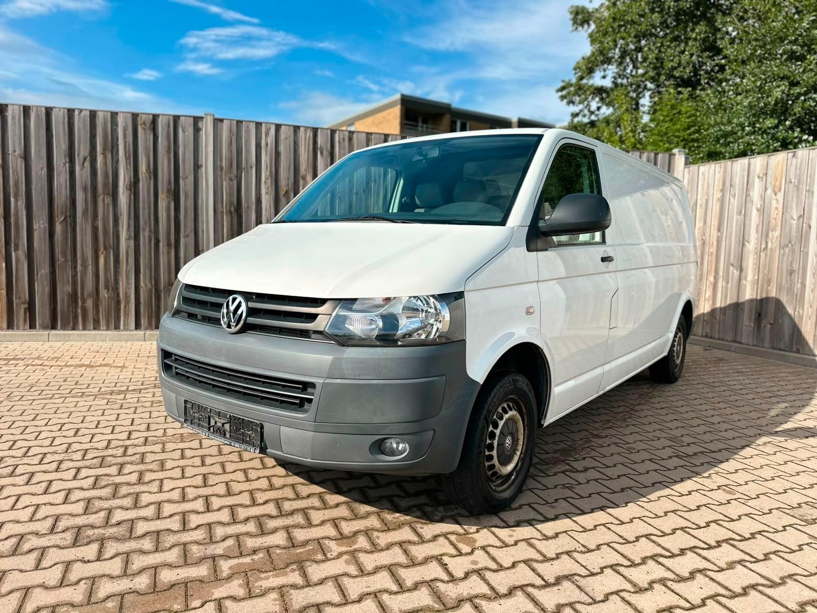 Volkswagen T5 Transporter Kasten lang Klima Ahk 1 Hand