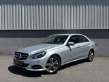 Mercedes-Benz E 220 CDI Avantgarde Aut. Navi LED 64tkm - gebrauchte Mercedes-Benz E 220 aus dem Jahr 2013