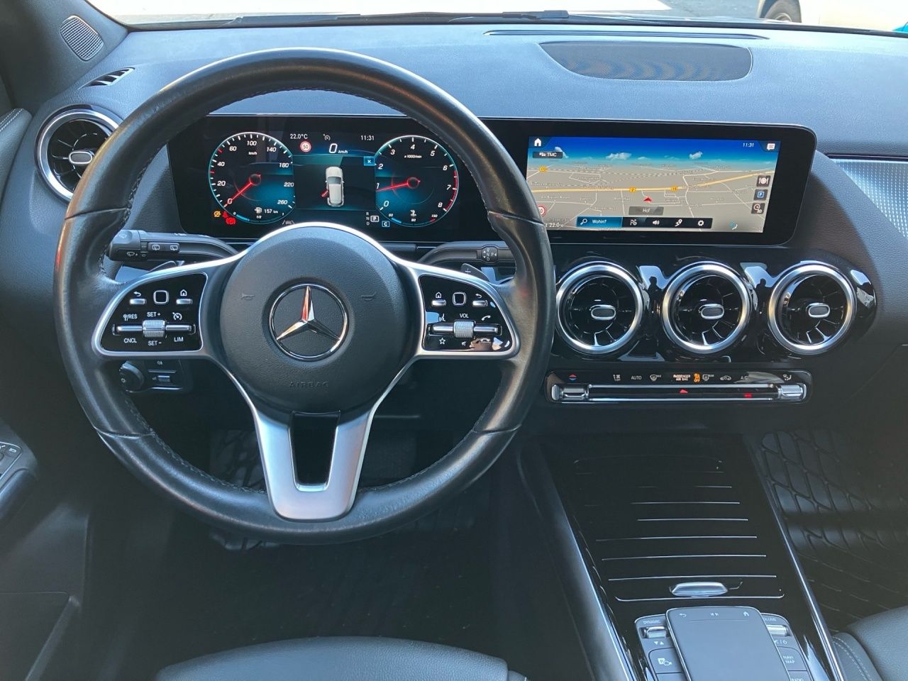 Fahrzeugabbildung Mercedes-Benz GLA 200 Progressive AHK+LED+Kamera+Aug.Rea+Carpl