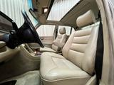 Mercedes-Benz S 300 SEL / Boekjes / ABS / Verlengd / Leder / S - Mercedes-Benz S 300 mit Benzin-Antrieb