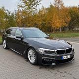 BMW 520d Touring Aut. M Paket Leder Pano HiFi 8-fach - BMW 520: M Paket