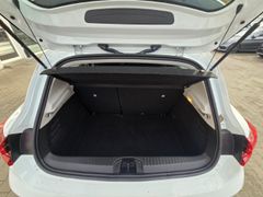 Fahrzeugabbildung Clio V Business Edition 1.0 TCe 90 Automatik PDC