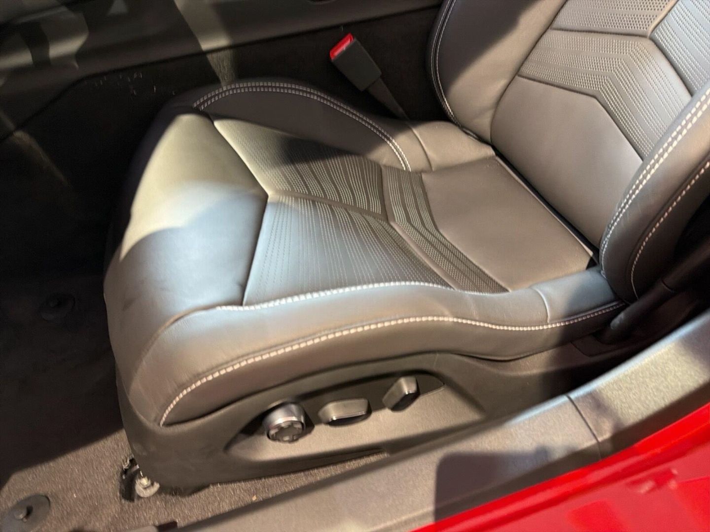 Fahrzeugabbildung Corvette C8 Coupe 6.2 V8 MY2026 3LT Facelift mit Werksgar