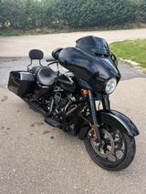 Harley-Davidson Street Glide Special