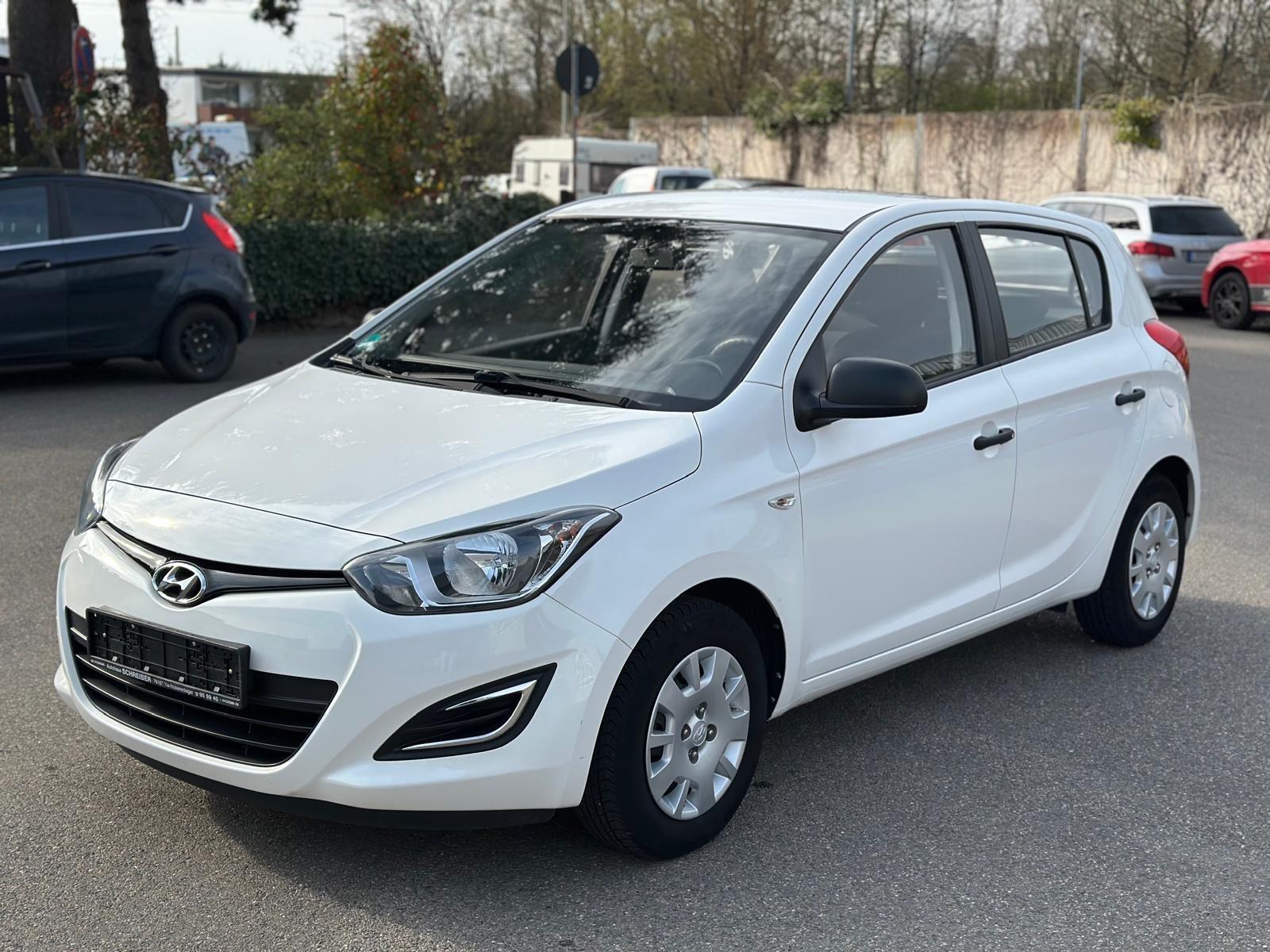 Hyundai i20 FIFA World Cup Edition Klima Tüv 11/2027