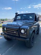 Land Rover Defender 90 TD4 Station Wagon E E - gebrauchte Land Rover Defender aus dem Jahr 2014