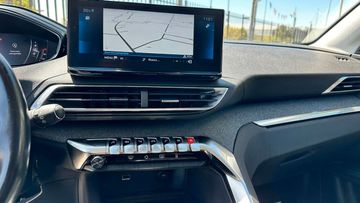 Peugeot 3008 - 8