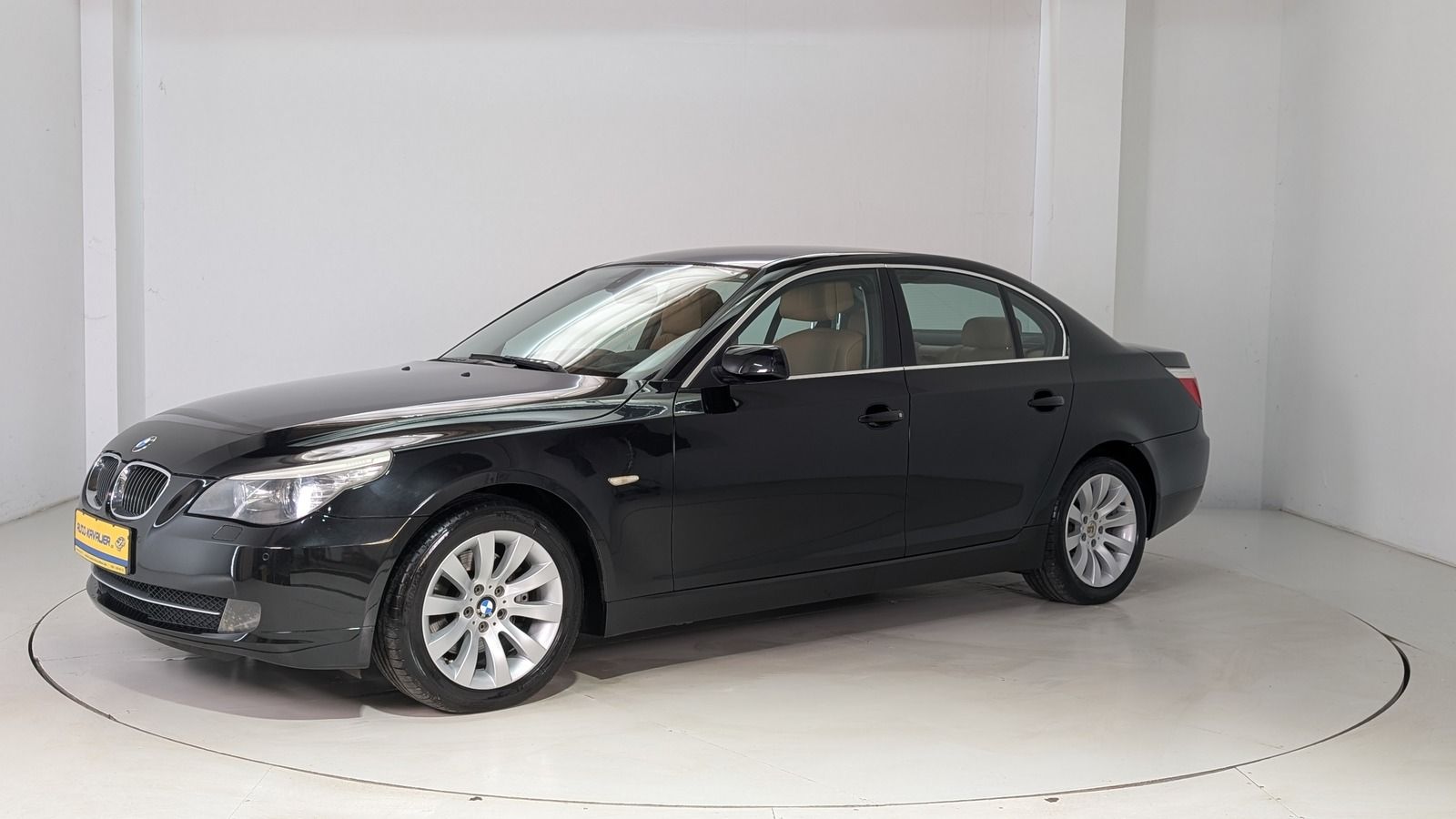 Fahrzeugabbildung BMW 523 i * Xenon * Leder * HUD *