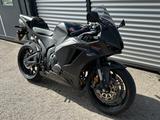 Honda CBR600RR / MY 2025 /  AKRAPOVIC , GILLES !! - HONDA CBR 600 RR