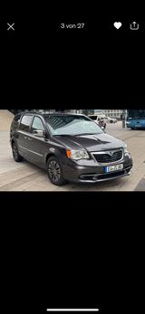 Lancia Voyager 2.8 MultiJet 16v Platinum Automatik ... - Lancia in Düsseldorf