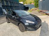 Ford Fiesta Sync Edition - Ford Fiesta: Sync Edition
