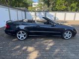 Mercedes-Benz CLK 350 AMG Sportpaket vom Werk Keyless Go - Mercedes-Benz CLK 350 Gebrauchtwagen