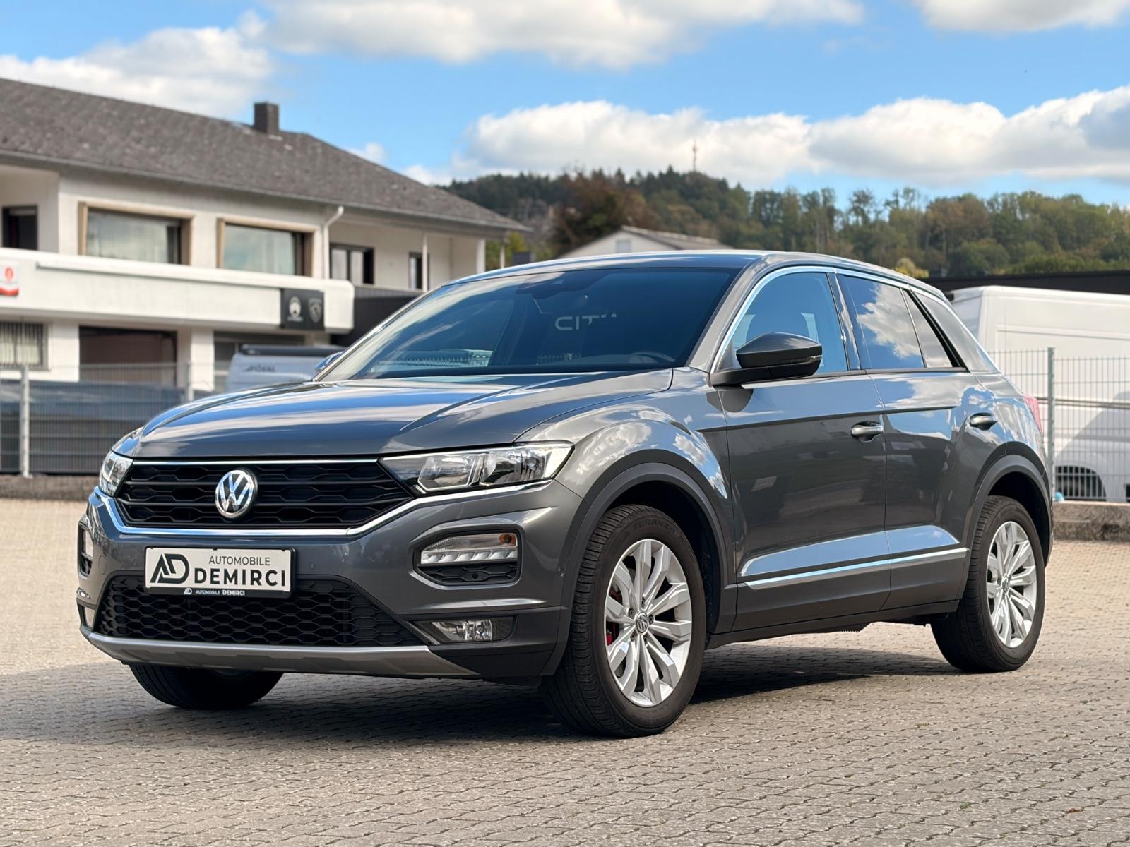 Volkswagen T-Roc Sport*Navi+Kamera+Sport+SHZ*